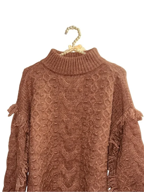 Cozy Brown Cable-Knit Turtleneck Sweater with Fringe Sleeve Detail - Picture 4 of 6